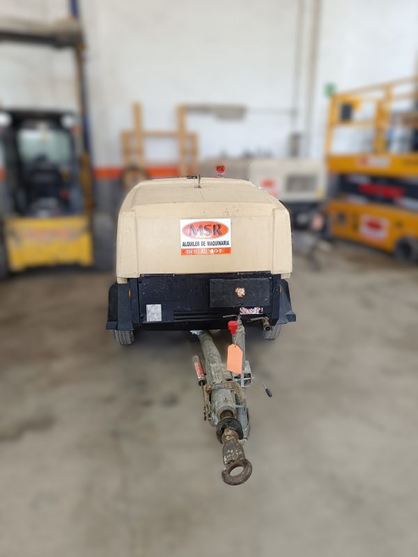 Compresor INGERSOLL RAND 7/41 📅2011 - Imagen 2